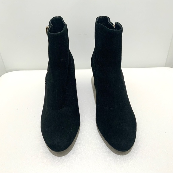 DKNY Kylah Black Suede Leather Block Heel Bootie Heeled Ankle Boot WITH ZIPPER 8 - Picture 5 of 12